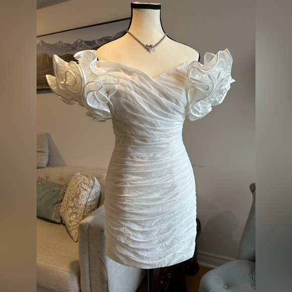 Allure evening size 6 puffy sleeves white mini dress - Picture 2 of 13